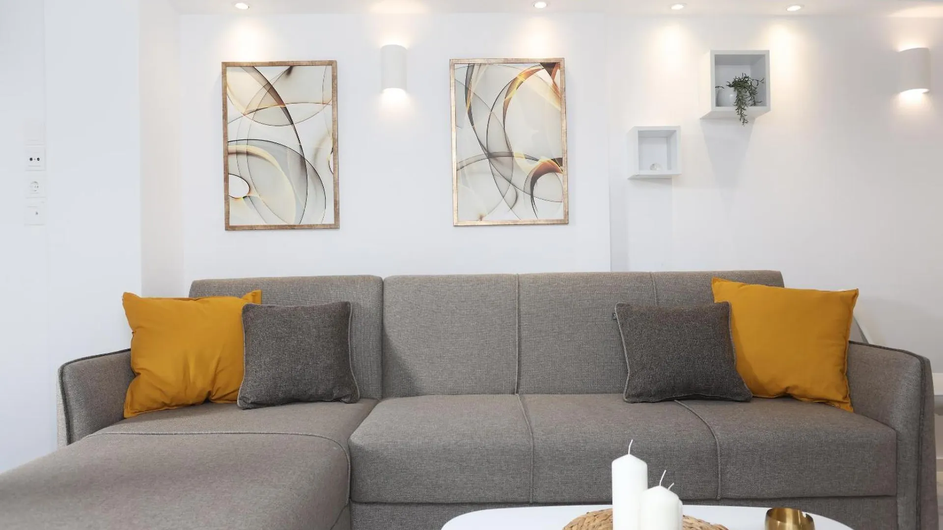 Milou 40 Downtown Apartment Tessalónica