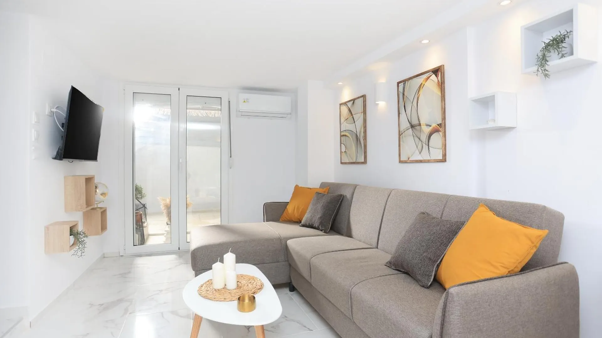 Milou 40 Downtown Apartment Tessalónica